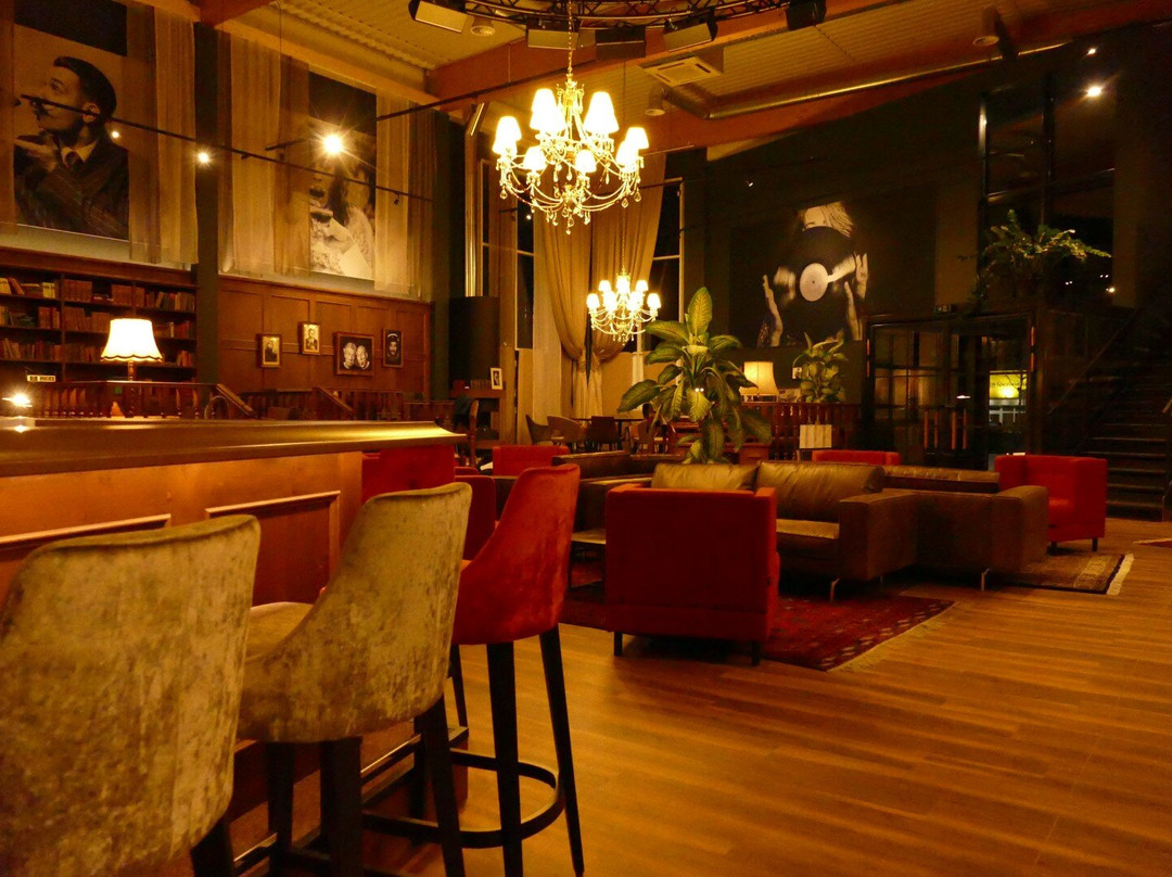 Strasshof an der Nordbahn餐馆和美食-Zündwerk Living Room Restaurant & Bar