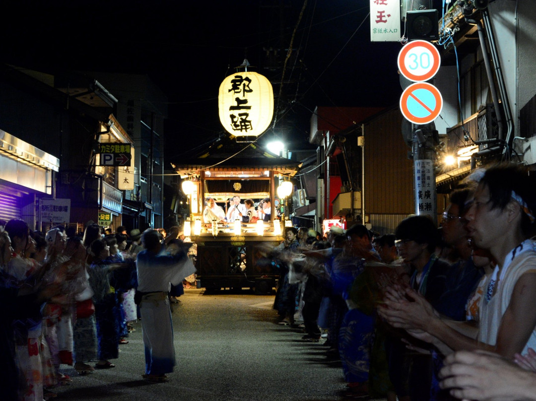 Tetsuya Odori (Gujo Odori)景点图片