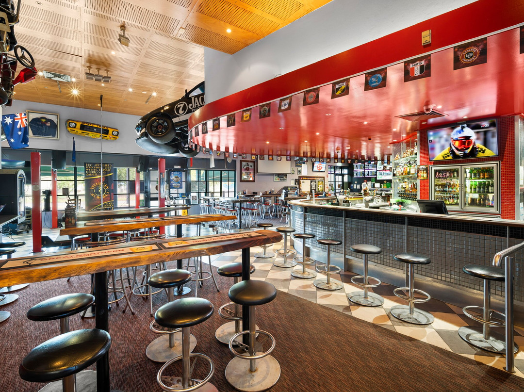 Hidden Valley Tavern