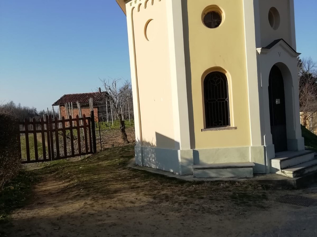 Santuario Dei Piloni景点图片