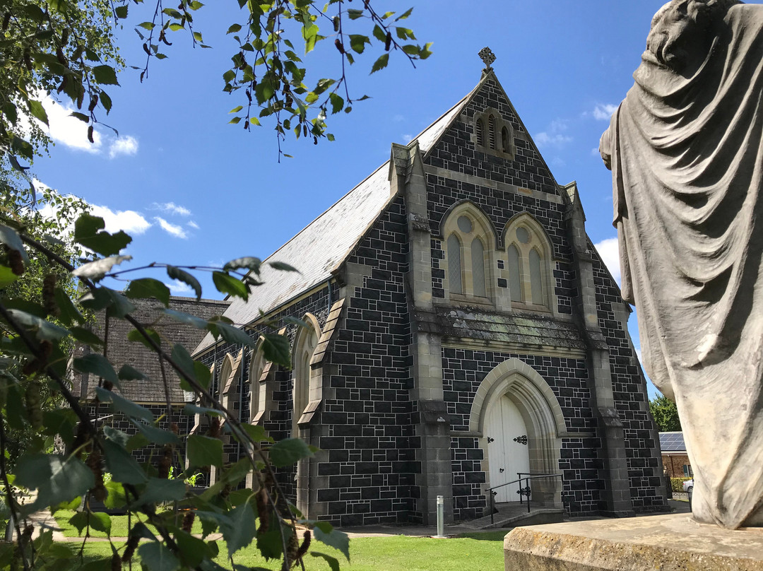 Holy Redeemer Church-德洛兰恩必去景点