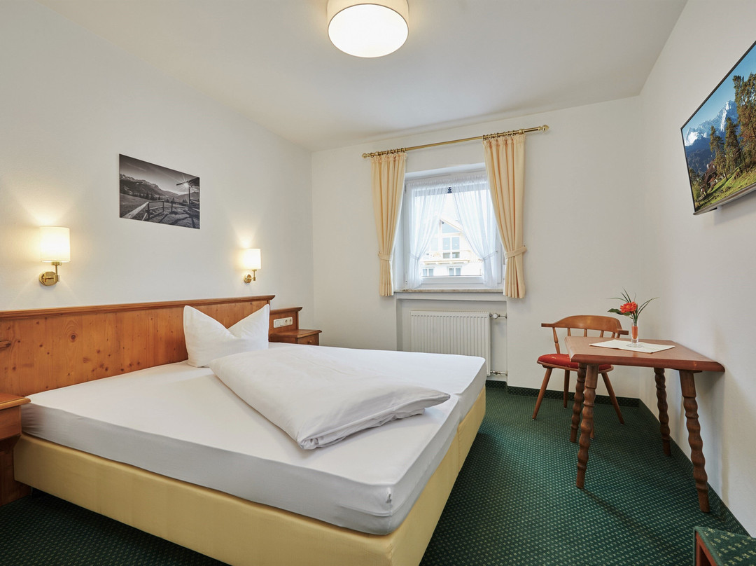 Hotel Garni Zugspitz主图
