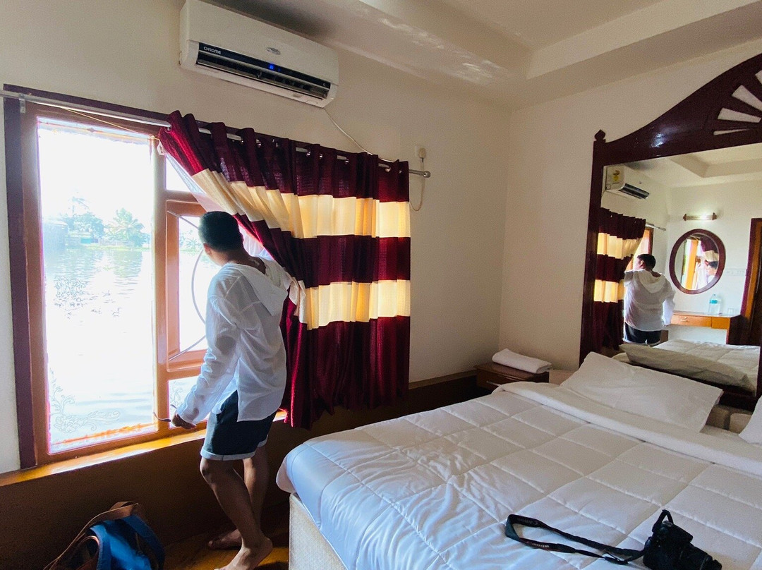 Alleppey Houseboats - Day Tours景点图片
