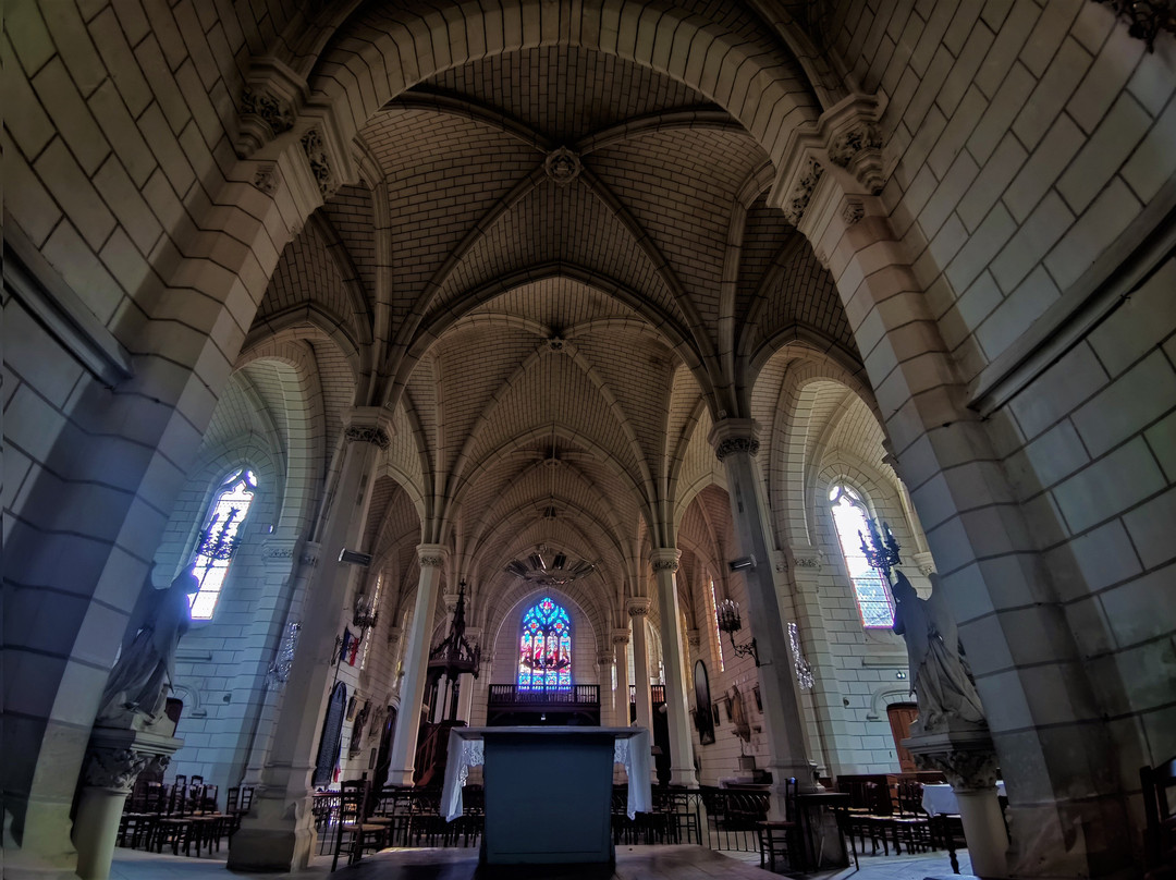 Église Saint Martin de Beaumont景点图片