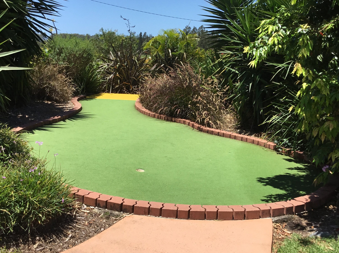 Port Macquarie Driving Range and Mini Golf-麦克夸利港必去景点