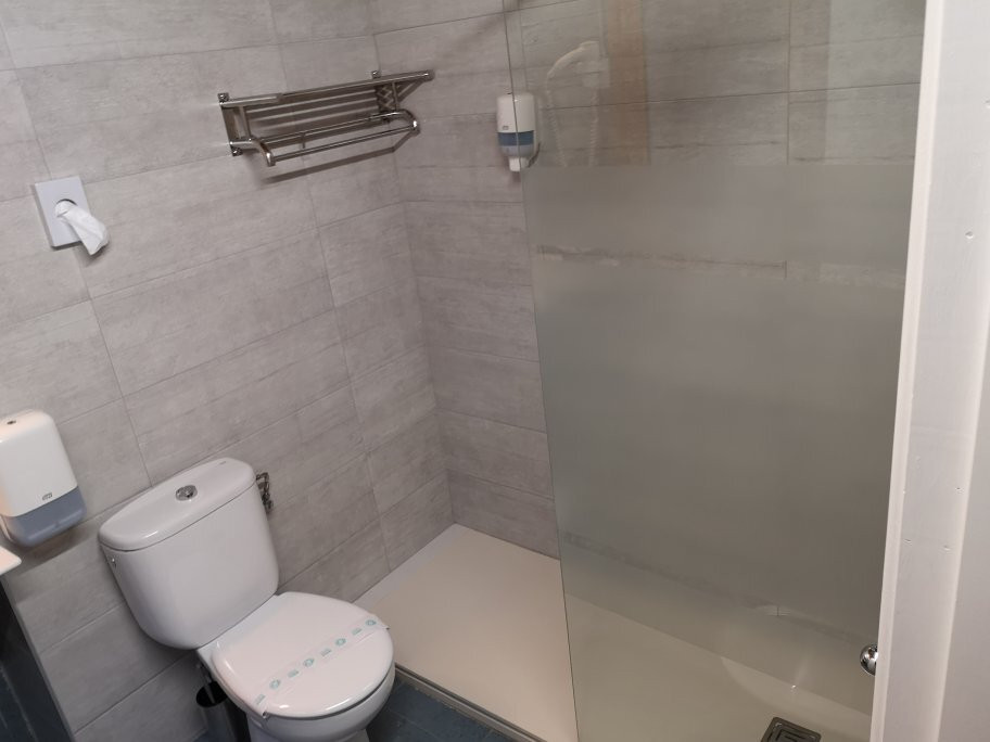 布拉塞斯酒店主图