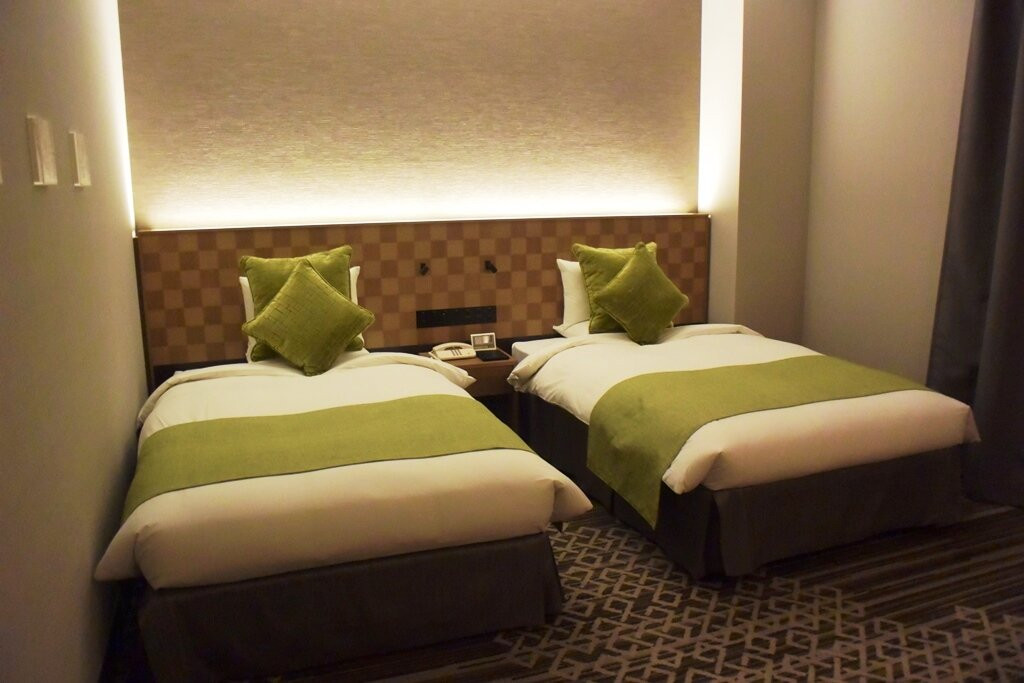 立川克雷斯特酒店主图