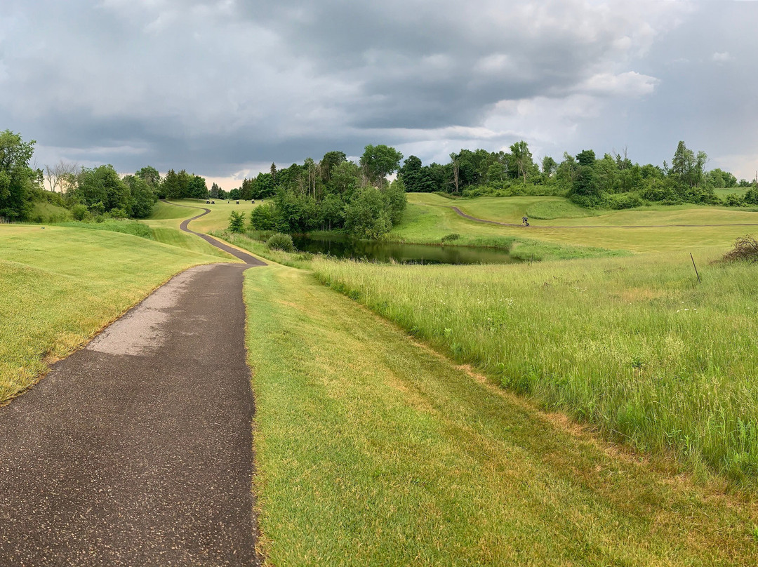 Blue Springs Golf Club景点图片