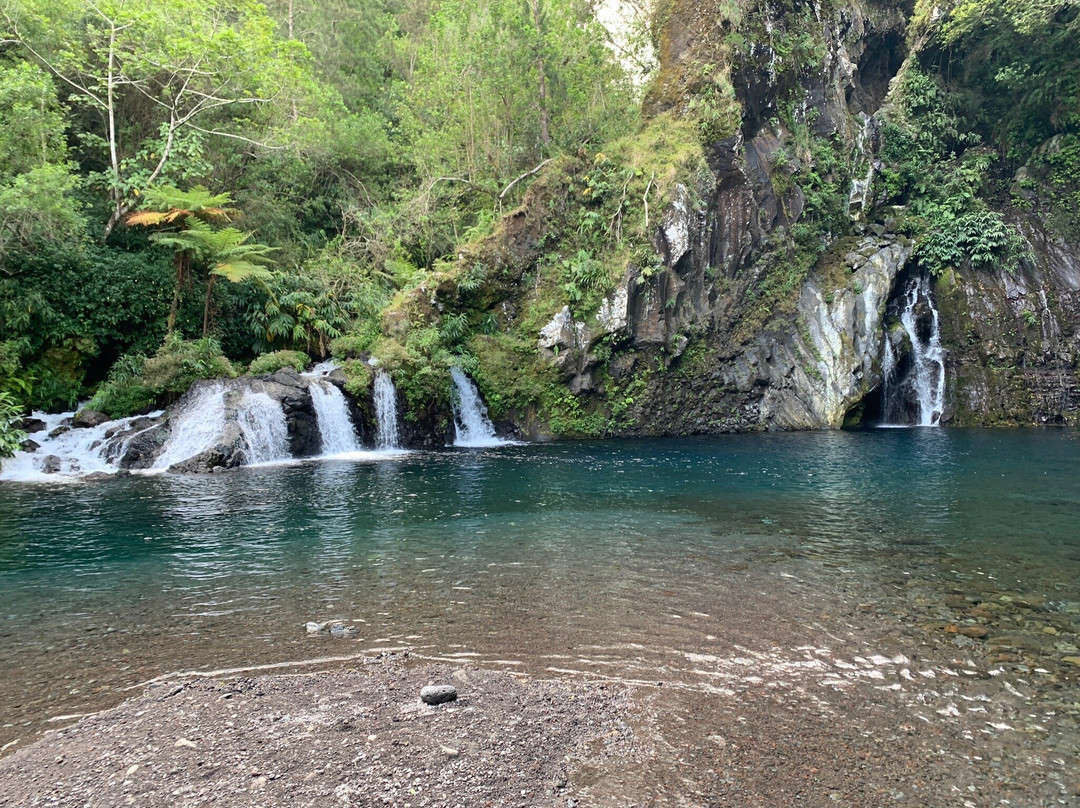 Cascade de trou noir景点图片