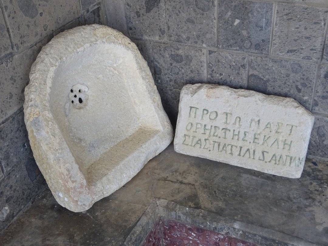 Church of Agios Georgios Tropaioforos景点图片
