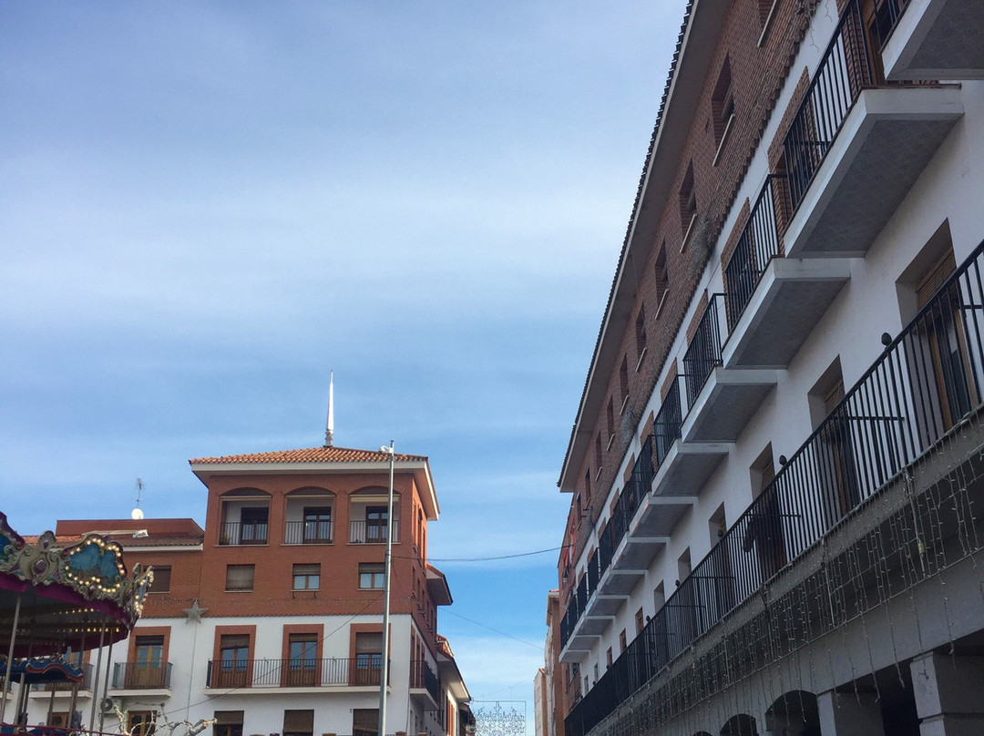 Plaza Mayor-托雷洪阿尔多斯必去景点