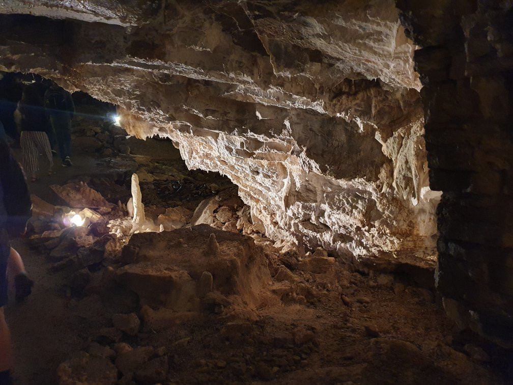 Vazecka Cave-Vazec必去景点
