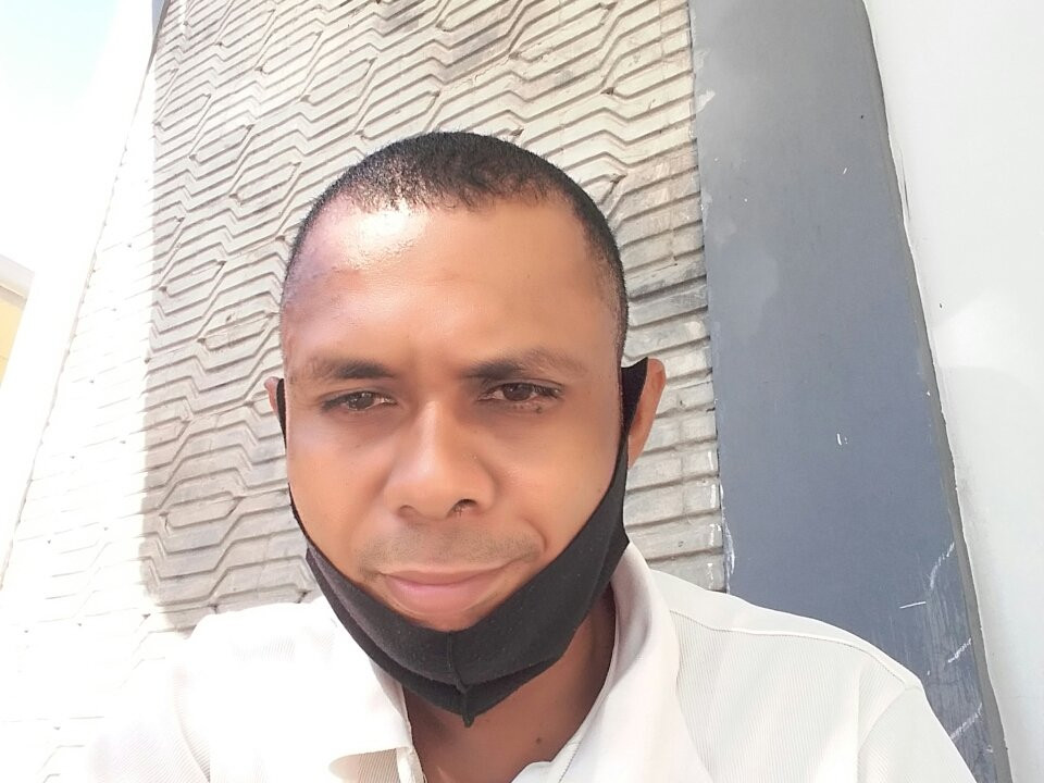 Go Hotel Maumere主图