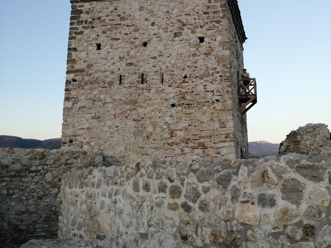 Pirot Fortress景点图片