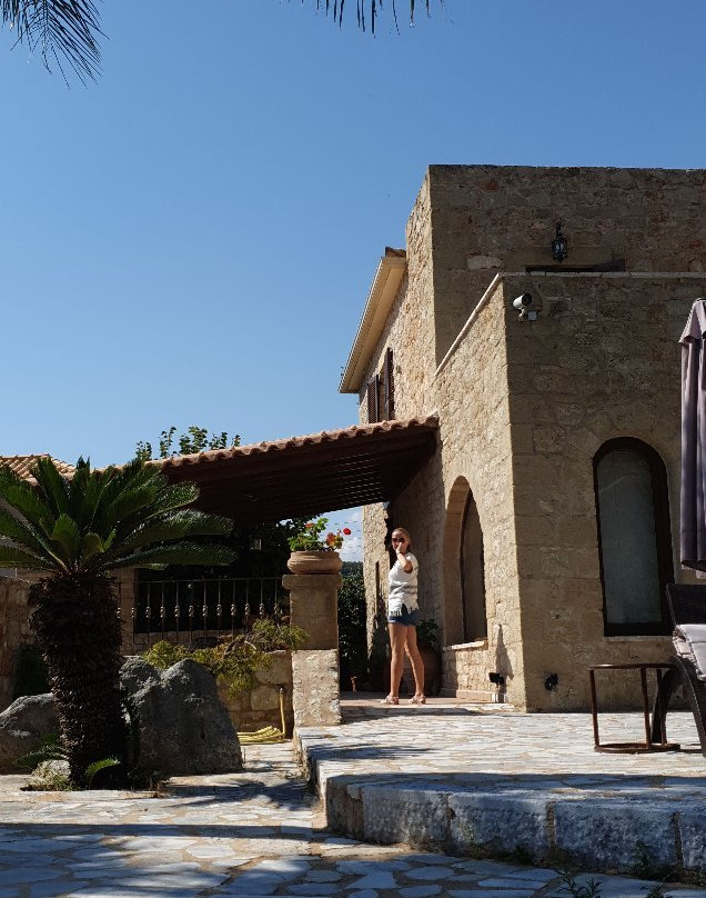 Olympia Villas主图