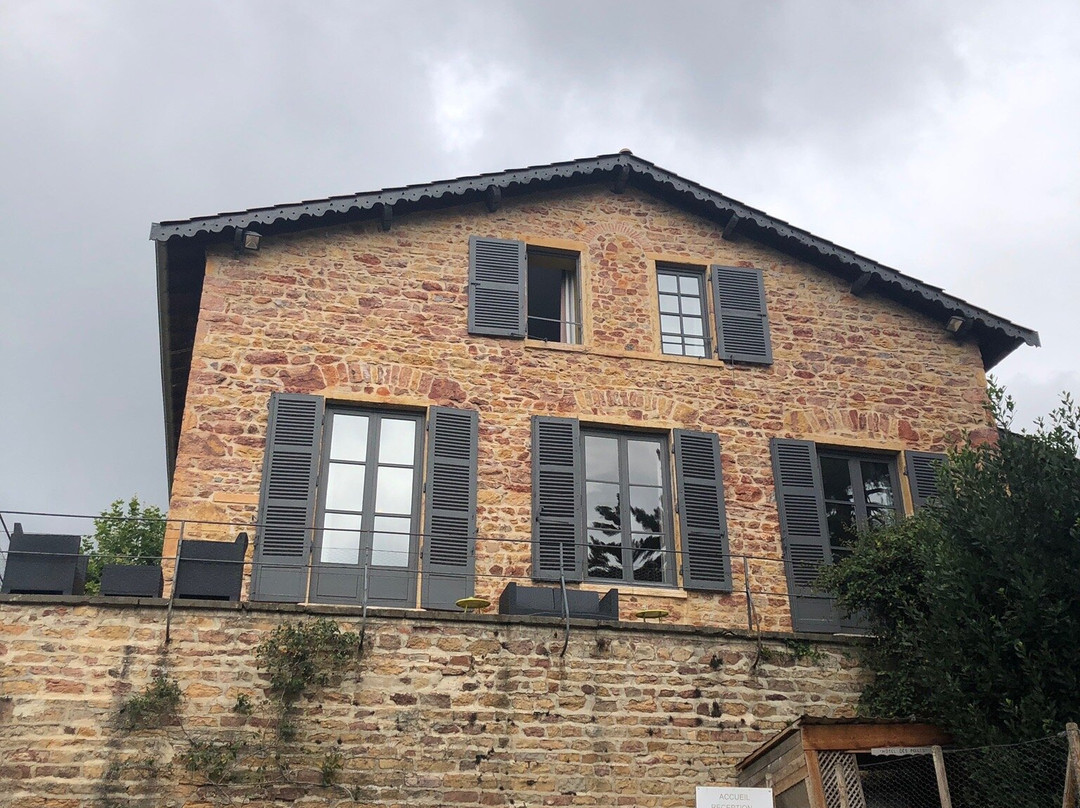 Hotel Le Savigny主图