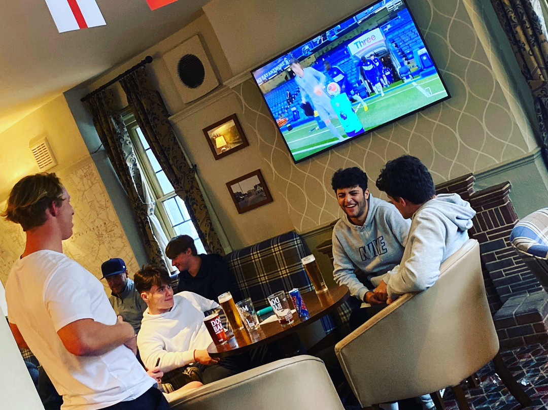 Whyteleafe Tavern景点图片