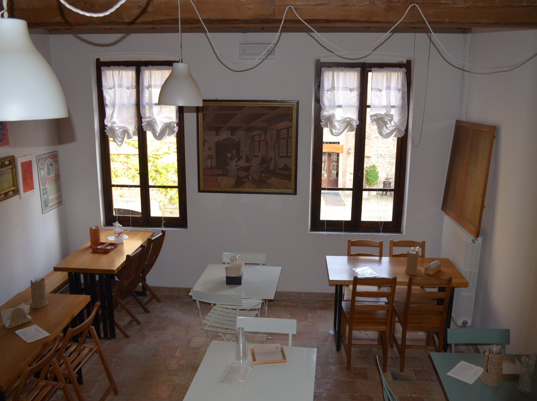 Al Borgo Incantato di Vigoleno - l'Enoteca Piacentina-Vigoleno必去景点