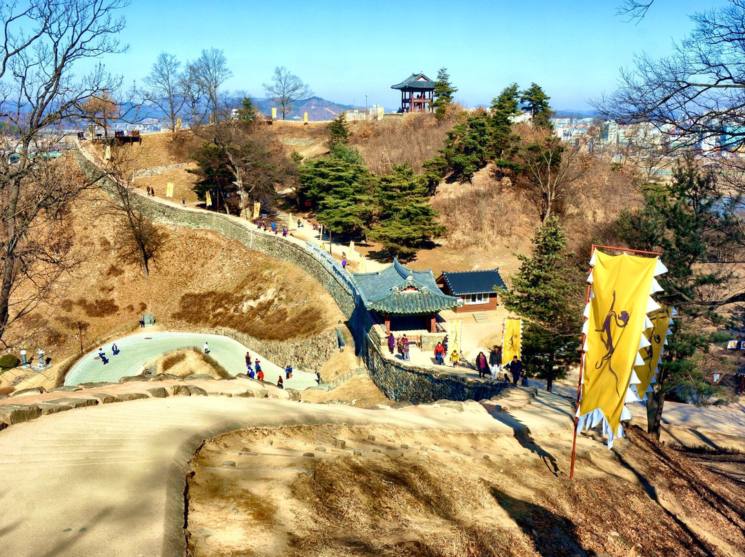 Gongju Gongsanseong Fortress-公州市必去景点
