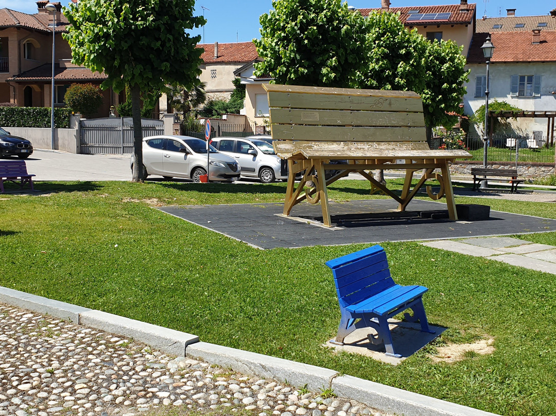 Panchina Gigante Oro-Carru必去景点