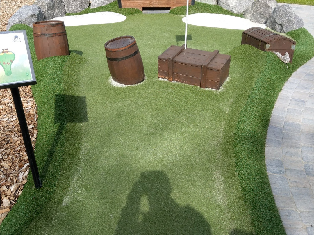 Adventure Golf Burhave景点图片
