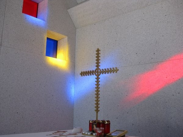 The White Light Chapel-匹兹谷圣圣里翁哈特必去景点