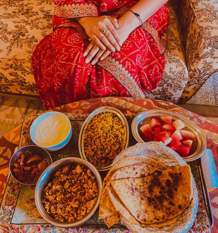 Hotel Jhalamand Garh主图