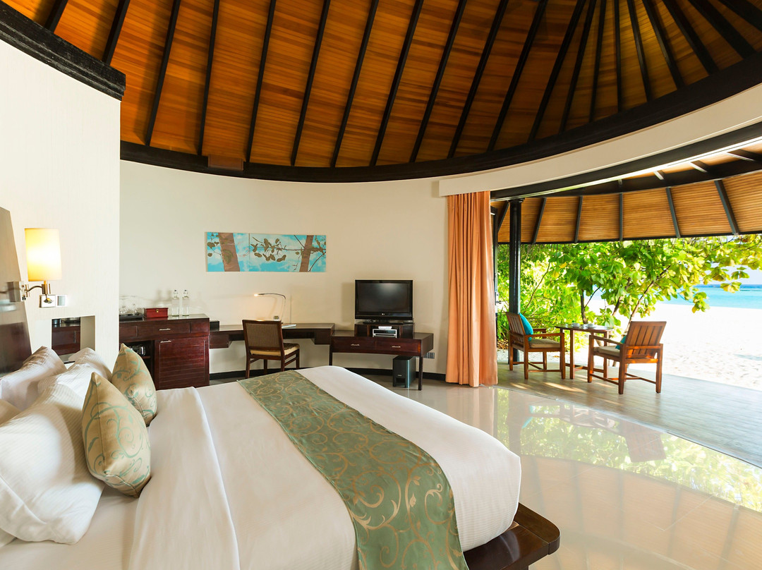 Tourbookings-伊露岛必去景点