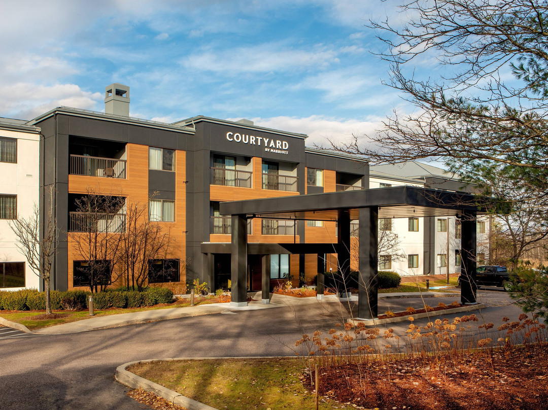 Courtyard by Marriott Burlington Williston主图