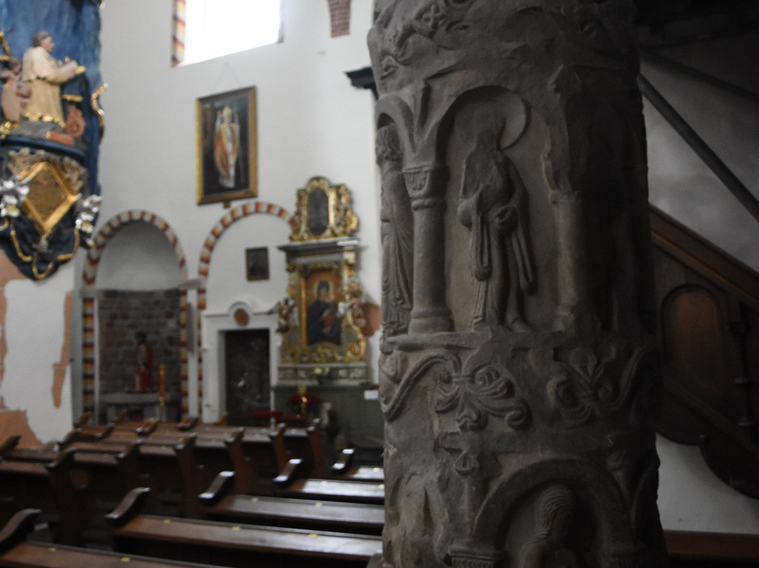 Holy Trinity Basilica景点图片