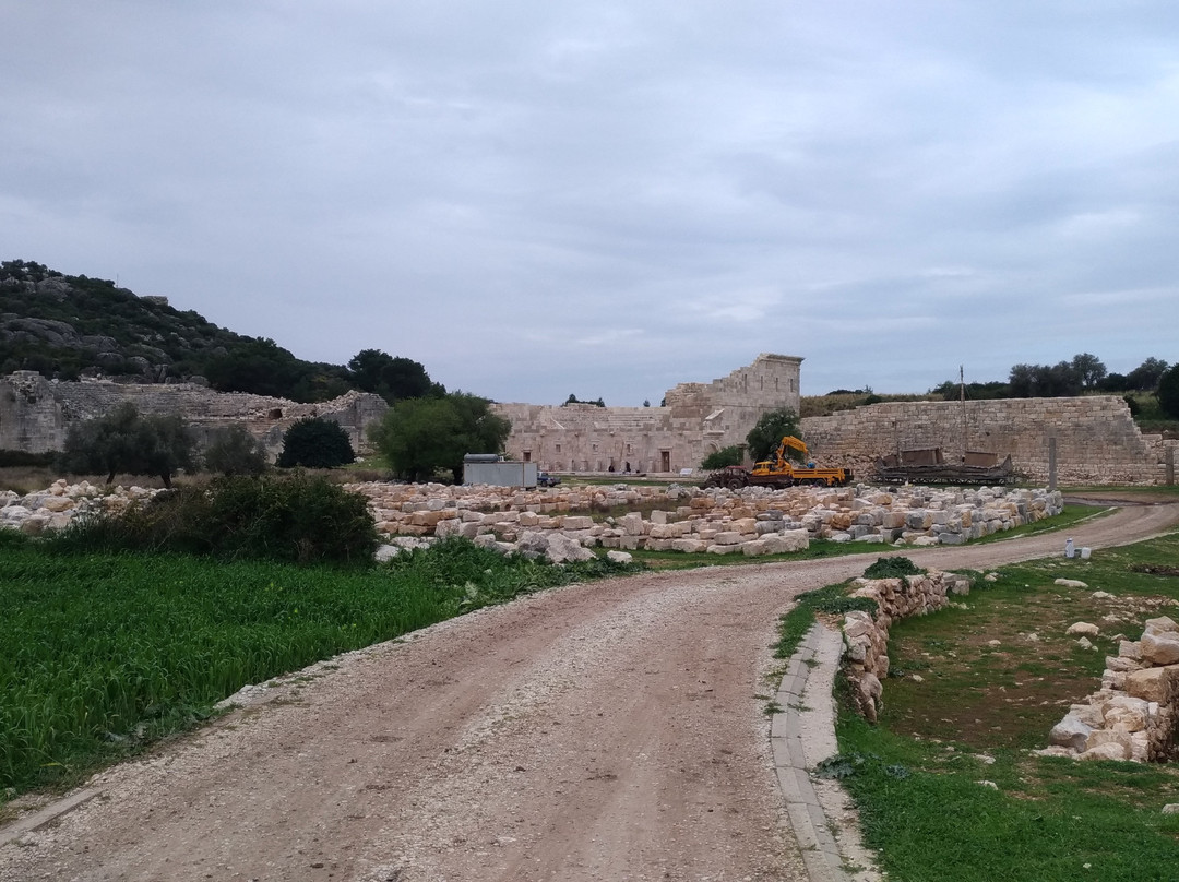 Patara Amphitheatre景点图片