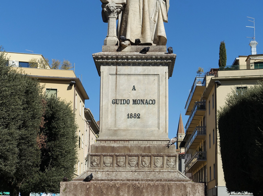 Monumento a Guido Monaco景点图片