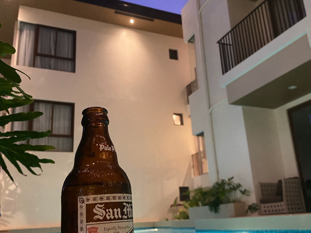 Charlie's El Nido主图