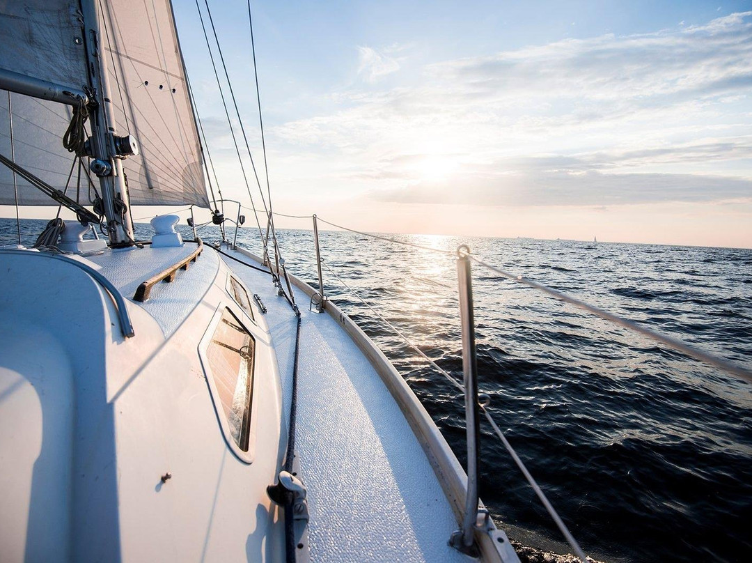 CRUISIO Phuket Luxury Boat Charter-普吉岛必去景点