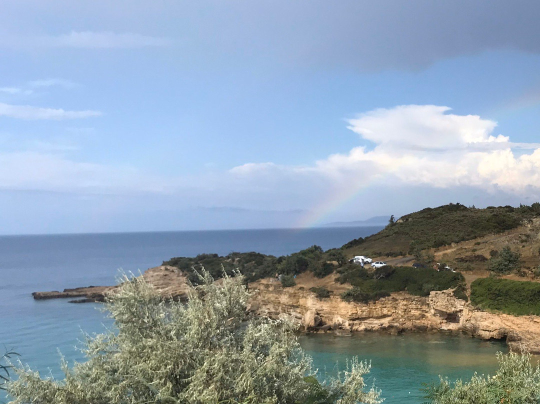 Dolungaz Koyu-Karaburun必去景点