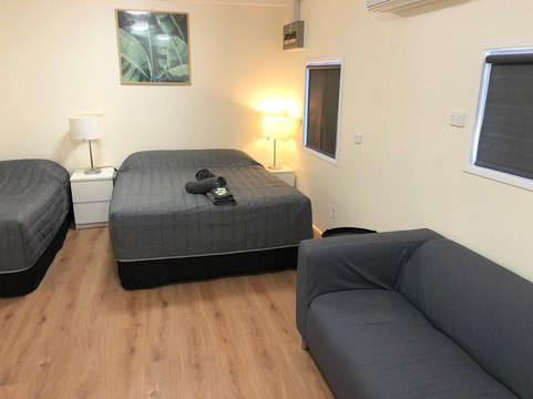 Spud's Roadhouse主图