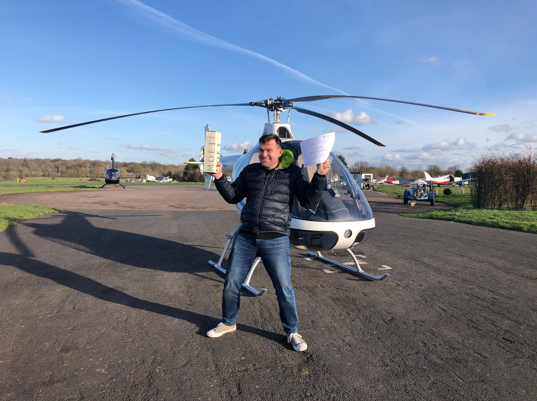 Flying Pig Helicopters景点图片
