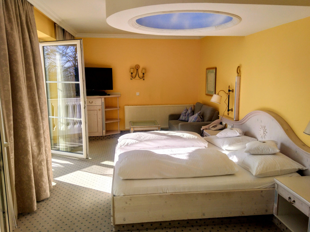 Hotel Almesberger主图