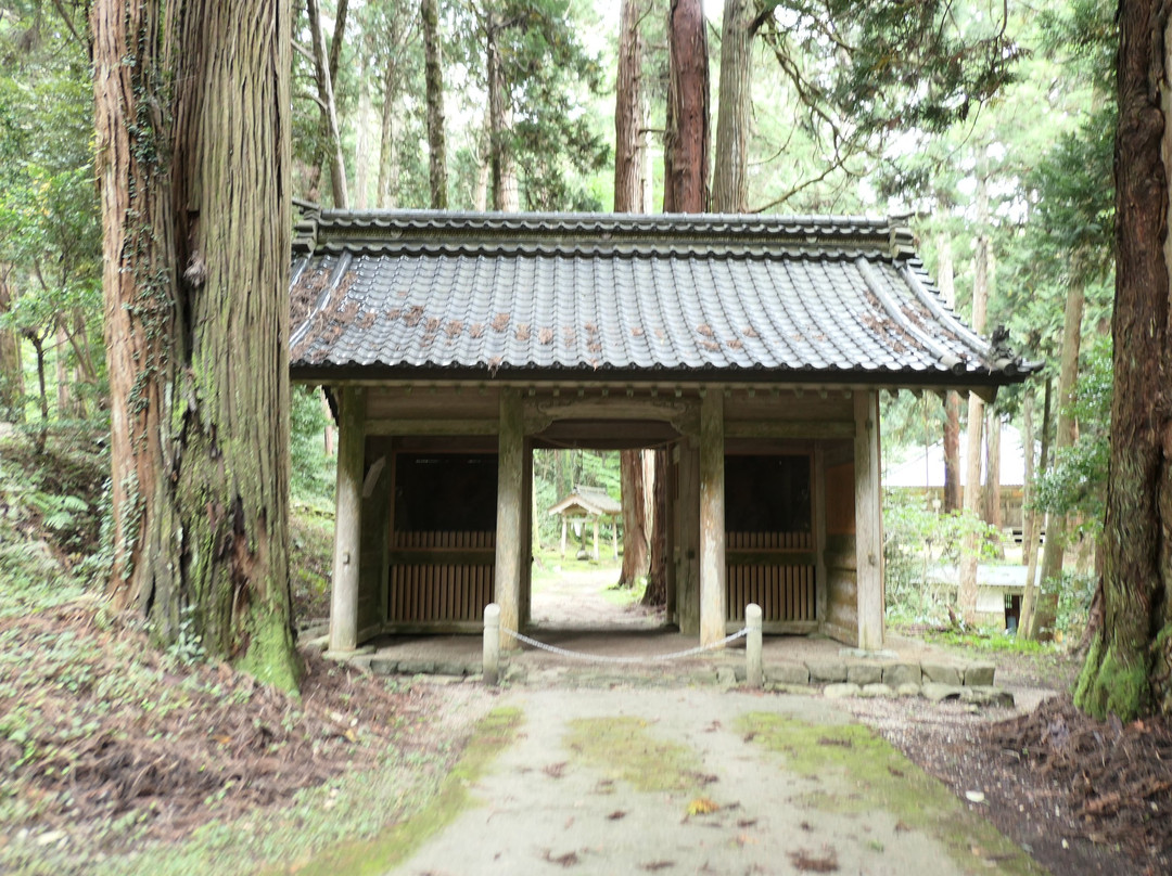 Akakura Shrine景点图片