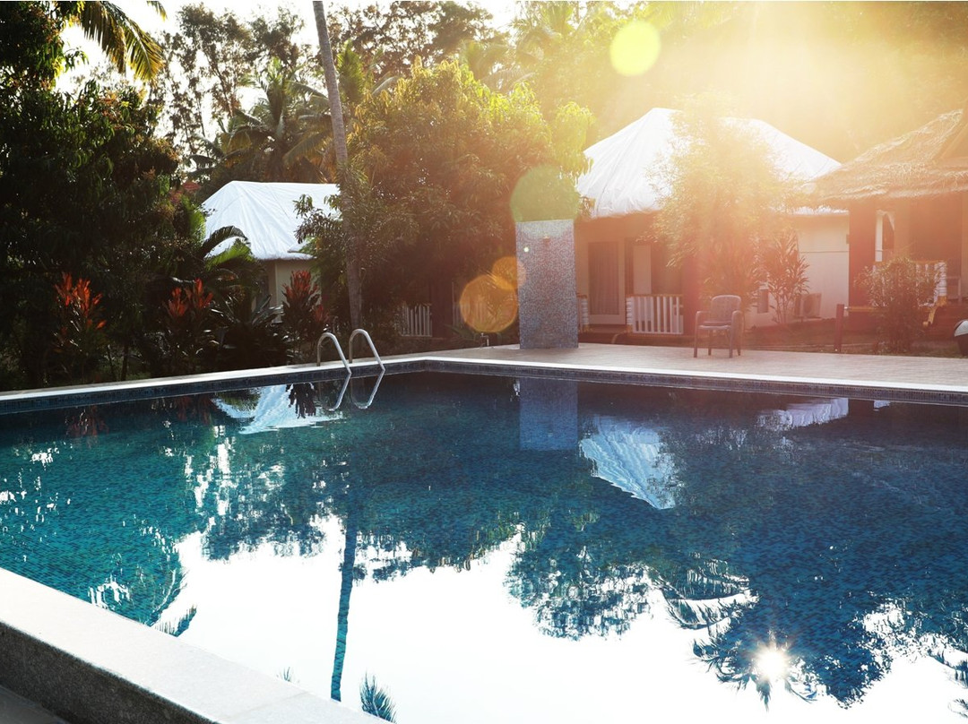 Phoenix Island Resort主图