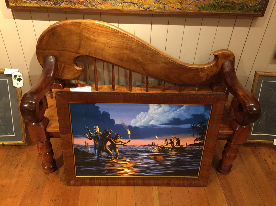 Isaacs Art Center Museum and Gallery-卡慕也拉必去景点