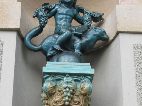 Putti en Facade de l'Orangerie-Mondorf-les-Bains必去景点