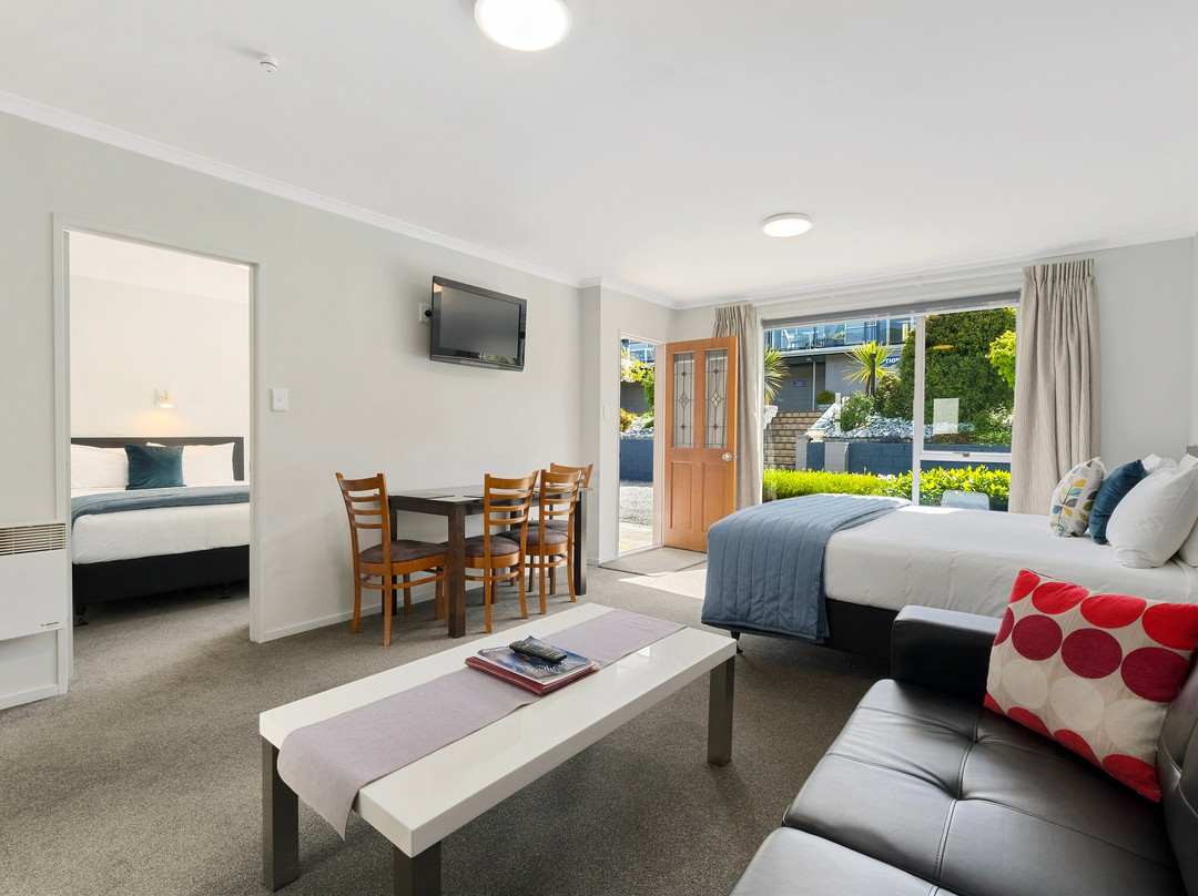 中门汽车旅馆主图