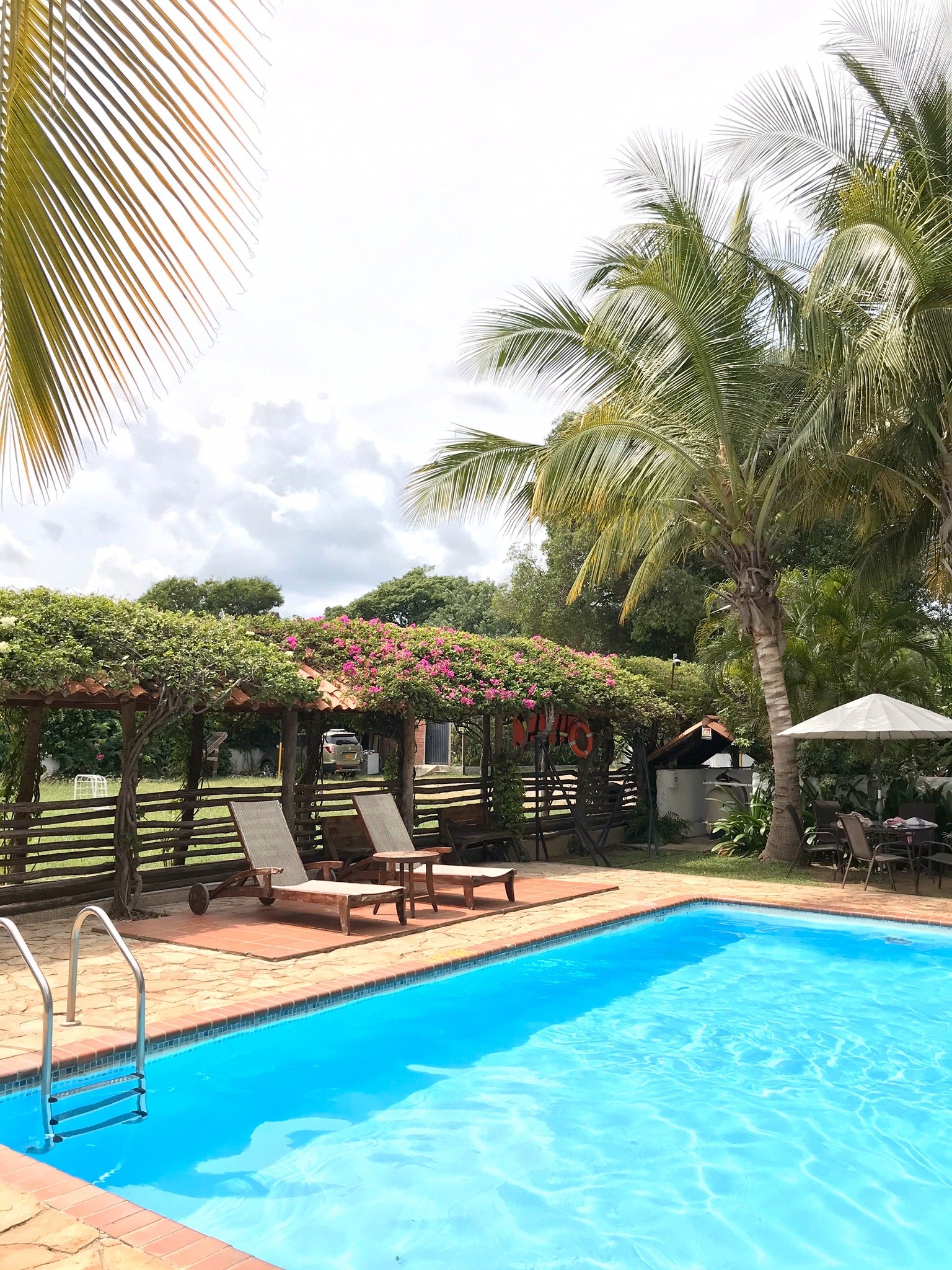 Hotel Rancho Regis-官方