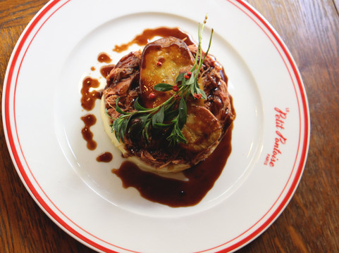 Le Petit Pontoise主图