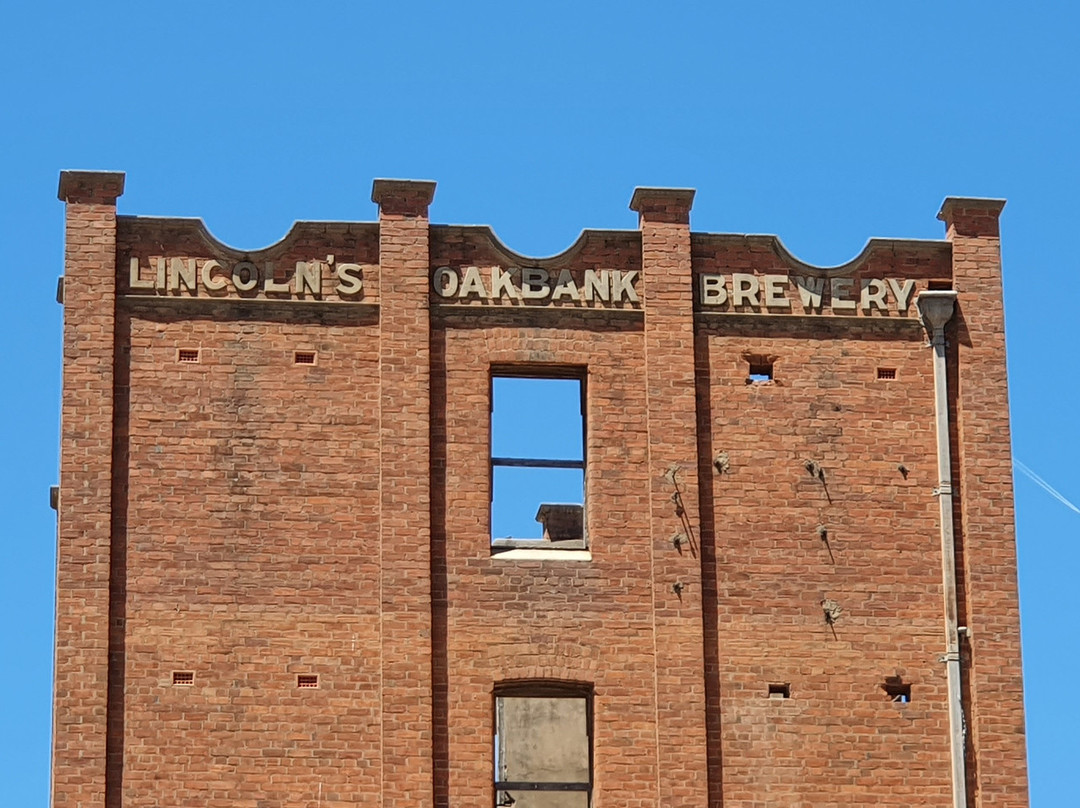 Lincoln's Oakbank Brewery Building景点图片