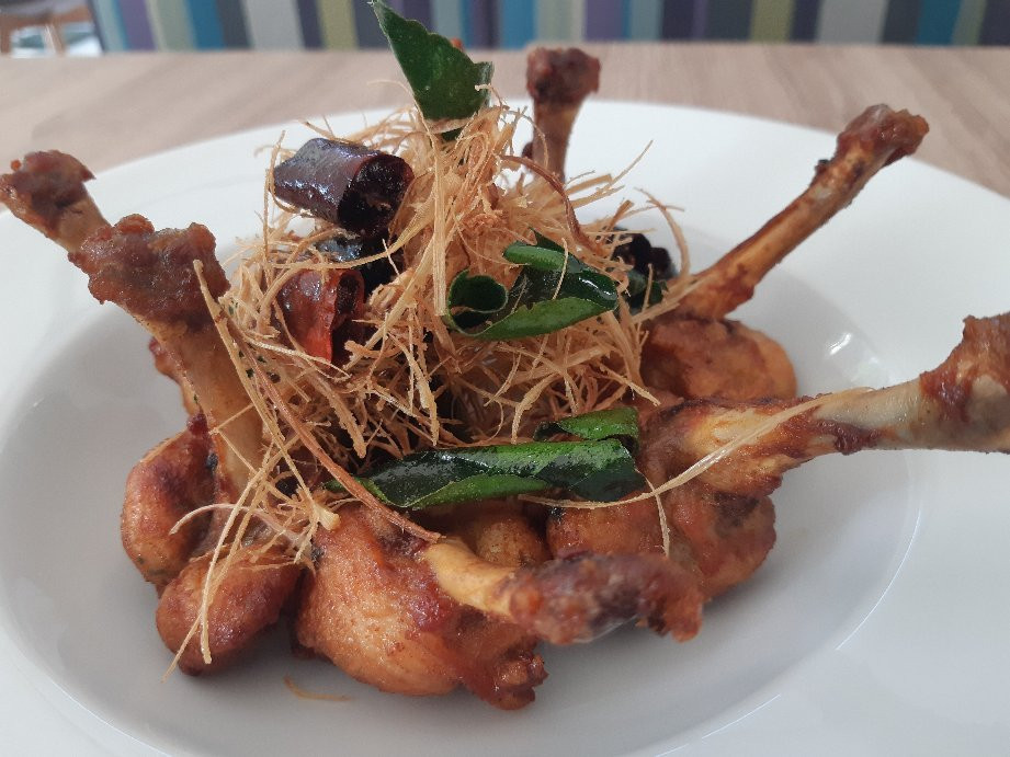 卡奈里斯素万那普店 - 酒店至素万那普机场免费送机主图