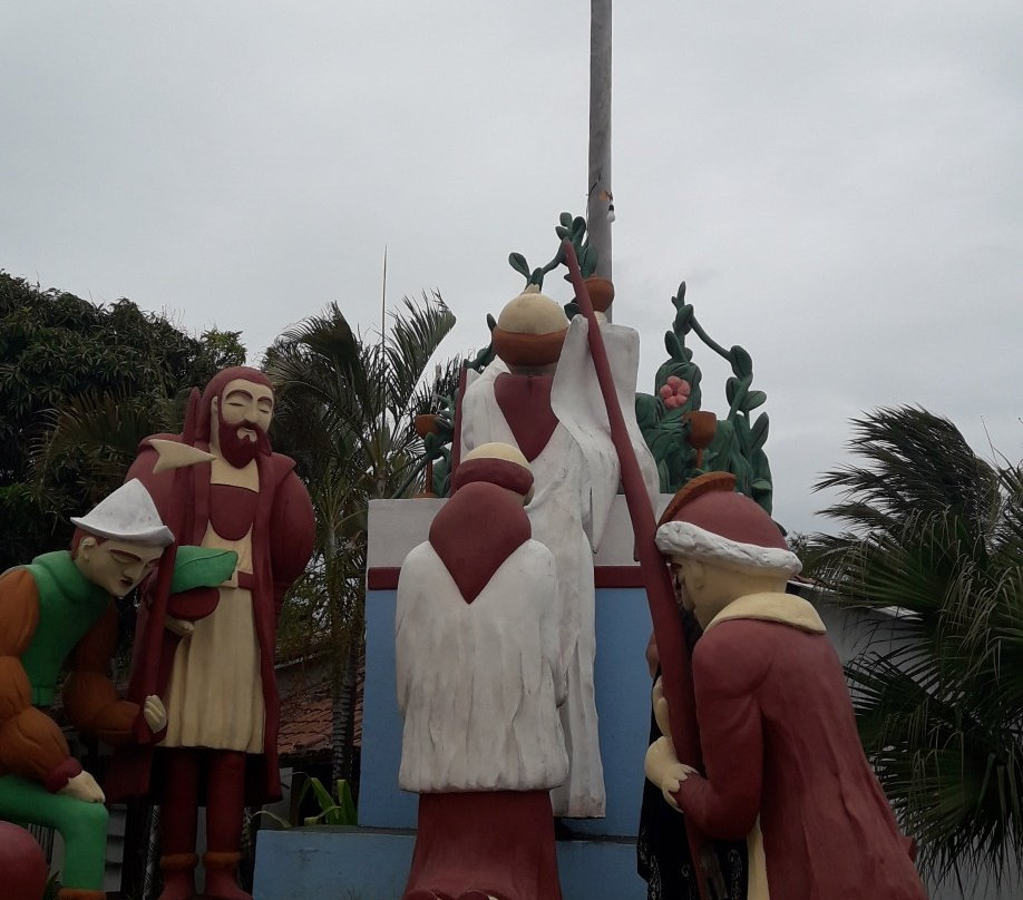 Monumento em homenagem a Primeira Missa celebrada no Brasil景点图片