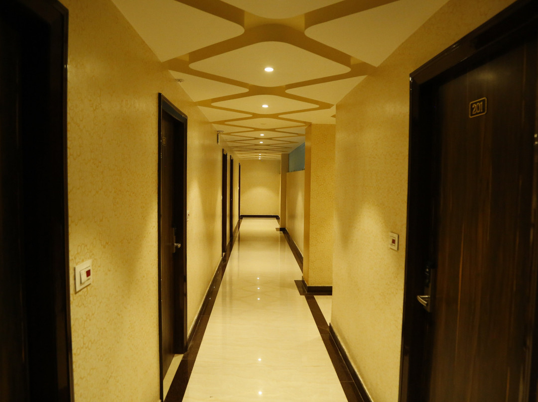 Landmark Hotel主图