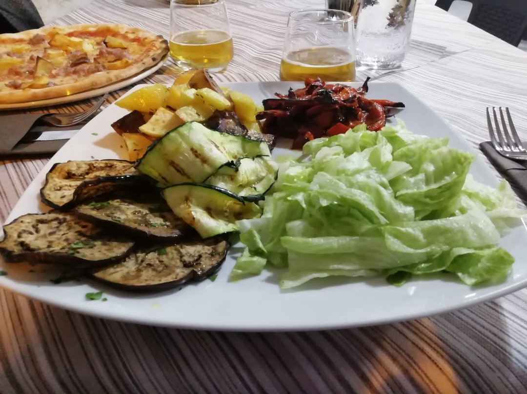 Al Tepee Pizzeria